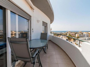 Modern apartment in Lagos with sea views